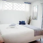 Happy Place, Chayofa