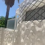 Happy Place, Chayofa